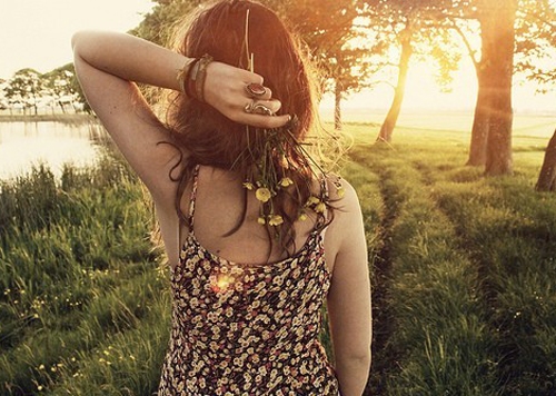 关于坚持做自己高级文案(精选46句)