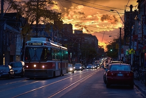 人间不值得下辈子不来了句子(30句)