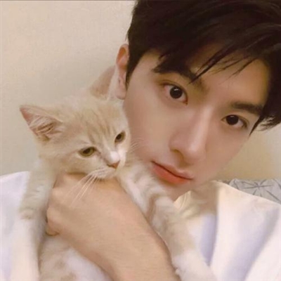 仙气飘飘一眼惊鸿的神明男头(精选10张)