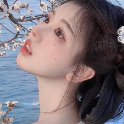 头像图片2023最火爆女(精选14张)