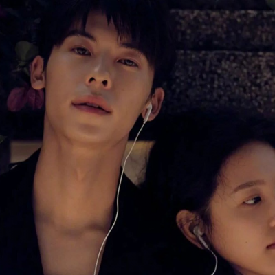 2023情侣头像一左一右配对快手(精选12张)