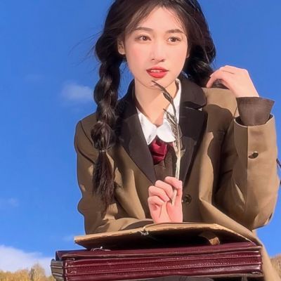 超甜不撞款的闺蜜头像(精选12张)