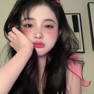 值得一辈子不换的头像真人女(精选14张)