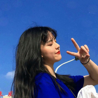 超有氛围感的女生头像蓝色系