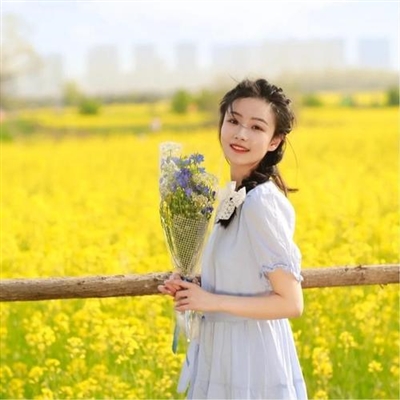 2023年最火头像图片女(精选12张)