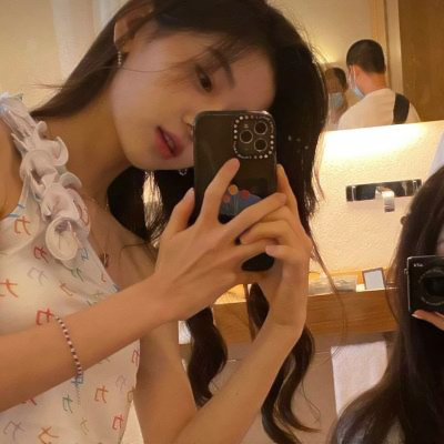 夏日甜美女生头像闺蜜真人(精选28张)