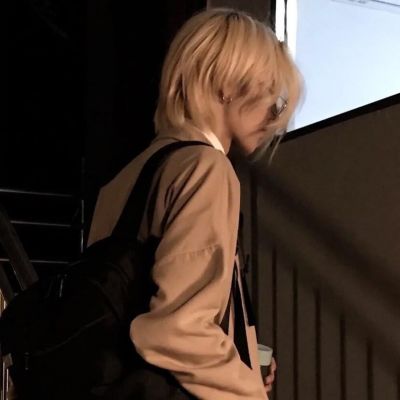 男生不露脸的头像 男生优质真人头像