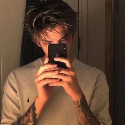 比较霸气的男生头像 好看又霸气的头像男生