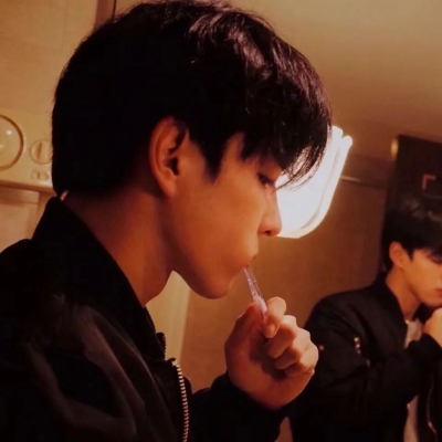 比较霸气的男生头像 好看又霸气的头像男生