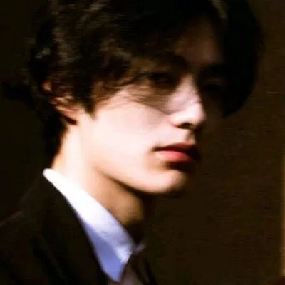 比较霸气的男生头像 好看又霸气的头像男生