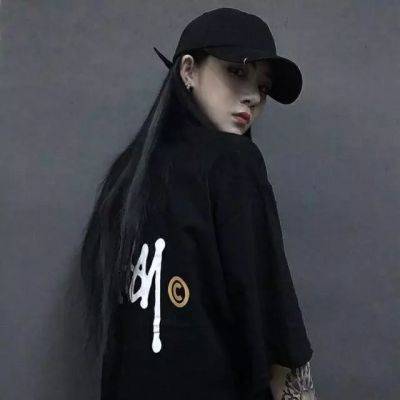 痛哭崩溃头像女(16张)