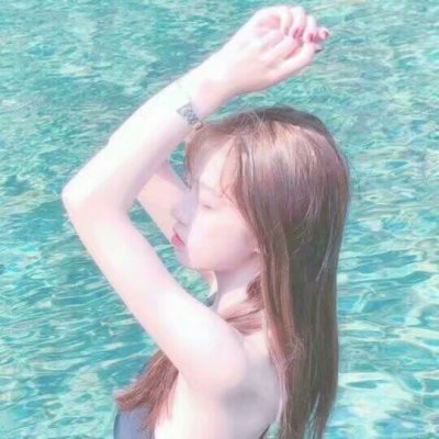 女生头像唯美有气质(精选30张)