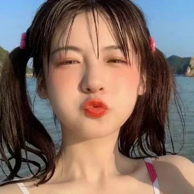 甜美可爱的女生头像(精选24张)