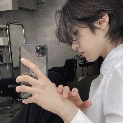 2023最火霸气微信头像(精选16张)