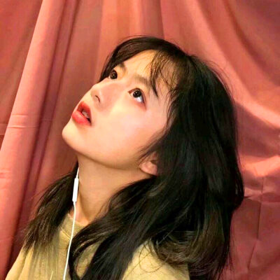 2023最火女生头像免费(精选25张)