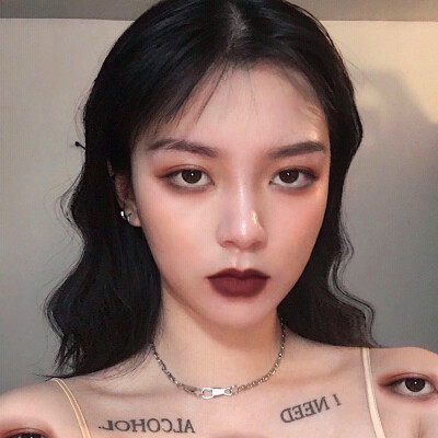 2023最火女生头像免费(精选25张)