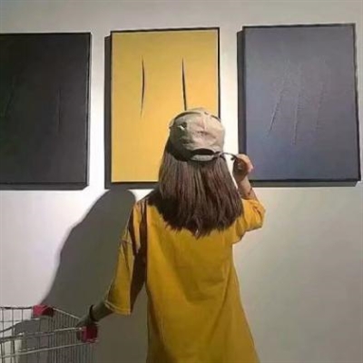 2023最火背影情侣头像(精选16张)