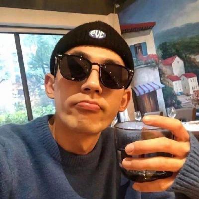 2023年最潮单身头像(精选14张)