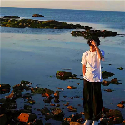 2023男生最火的头像(精选24张)