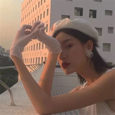 2023最流行的女生头像(精选24张)