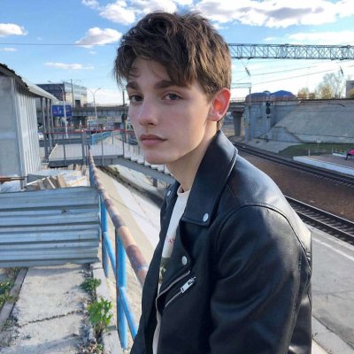 2023最霸气的男头像(精选16张)