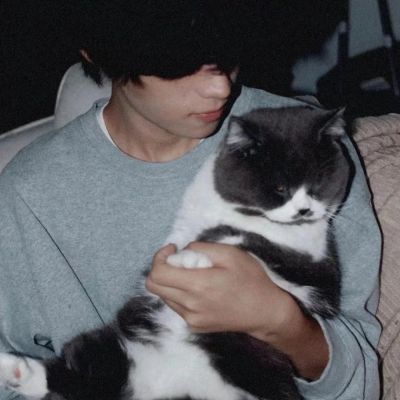 抖音2023最火男士头像(精选18张)