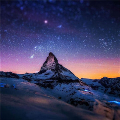 2023年最火的成熟头像(20张)