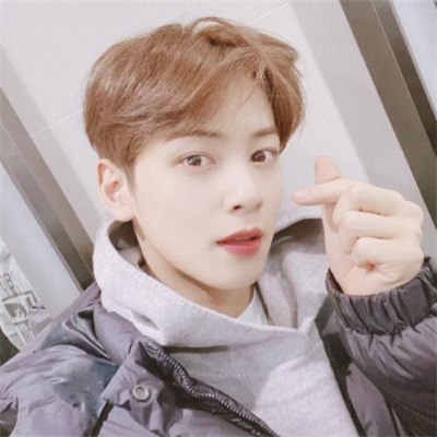 2023年最火男头像(28张)