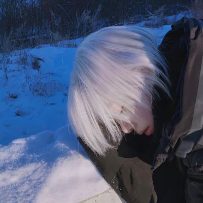 2023最帅的男人头像(24张)