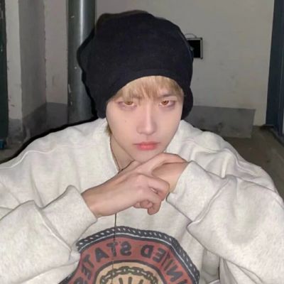 图片壁纸2023最火男生头像(24张)