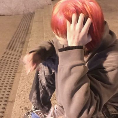 图片壁纸2023最火男生头像(24张)