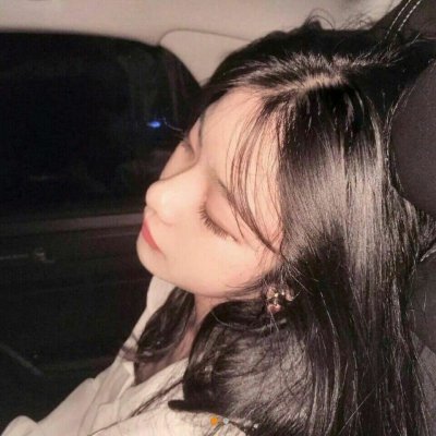 全网最伤感头像女生(精选14张)