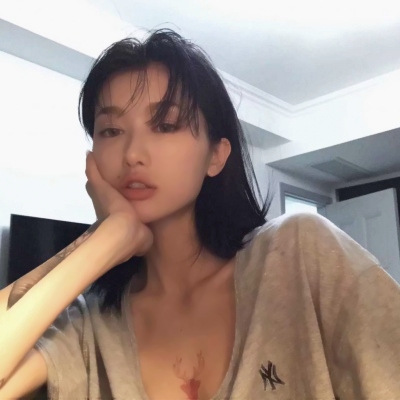 高清好看的霸气女头像社会冷酷图片(24张)