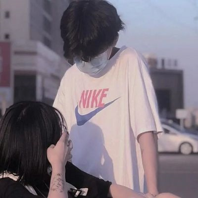 高清好看的真人年轻学生可用情头(精选24张)