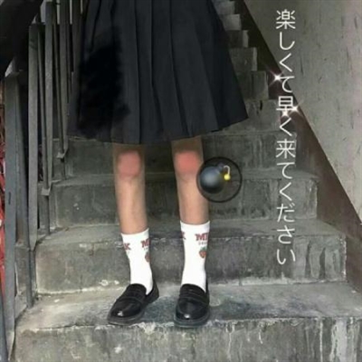 高清好看的女生头像个性时尚伤感图片(28张)