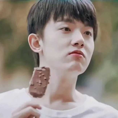 微信男女情侣头像(16张)