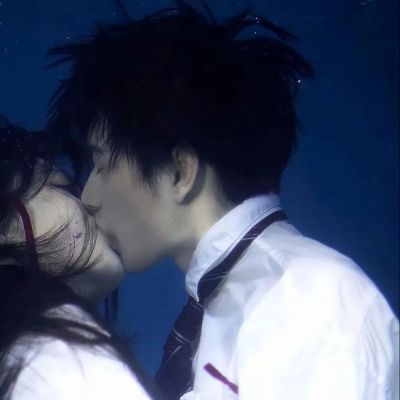 网红呆萌情侣头像(精选18张)