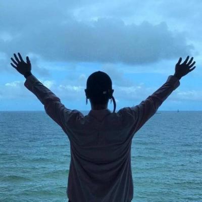 意境的情侣头像(24张)