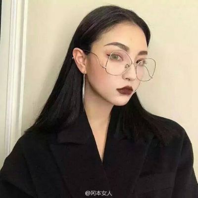 社会头像女霸气十足(精选24张)