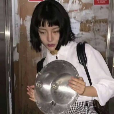 社会头像女霸气十足(精选24张)