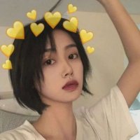 短发气质女生头像卡通头像(24张)