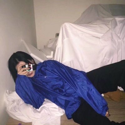 高清好看的女生头像高冷蓝色系图片(24张)