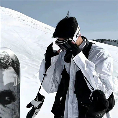 男款最火爆微信头像(精选11张)