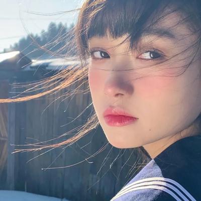 漂亮可爱女孩头像(24张)