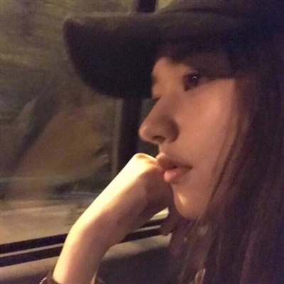 既惊艳又耐看的头像(精选20张)