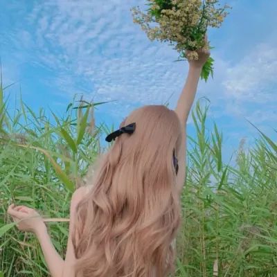 网红图片女生头像(精选18张)