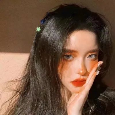 网红图片女生头像(精选18张)