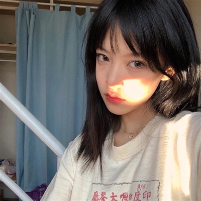 第一眼就吸引人的头像女生(26张)