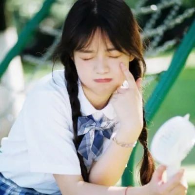 有意境的女孩头像(精选28张)