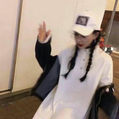 微信头像好看的伤感女生头像(精选18张)